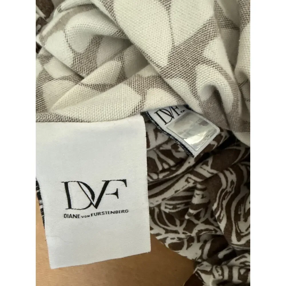 DVF Diane Von Furstenberg Paper Petals Queen Duvet Cover And 2 Shams